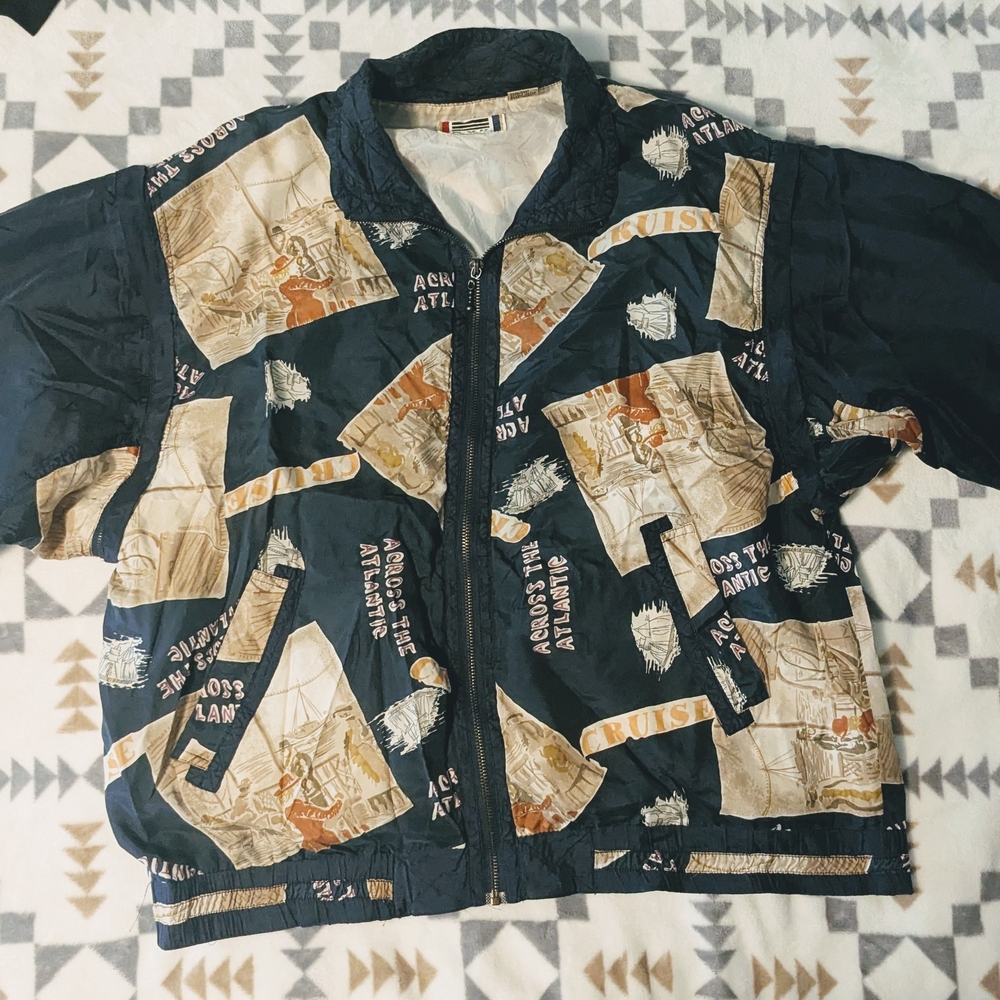 Vintage Women's Graphic Print Zip-Up Jacket